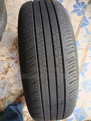 Dunlop 215/60r17 Used