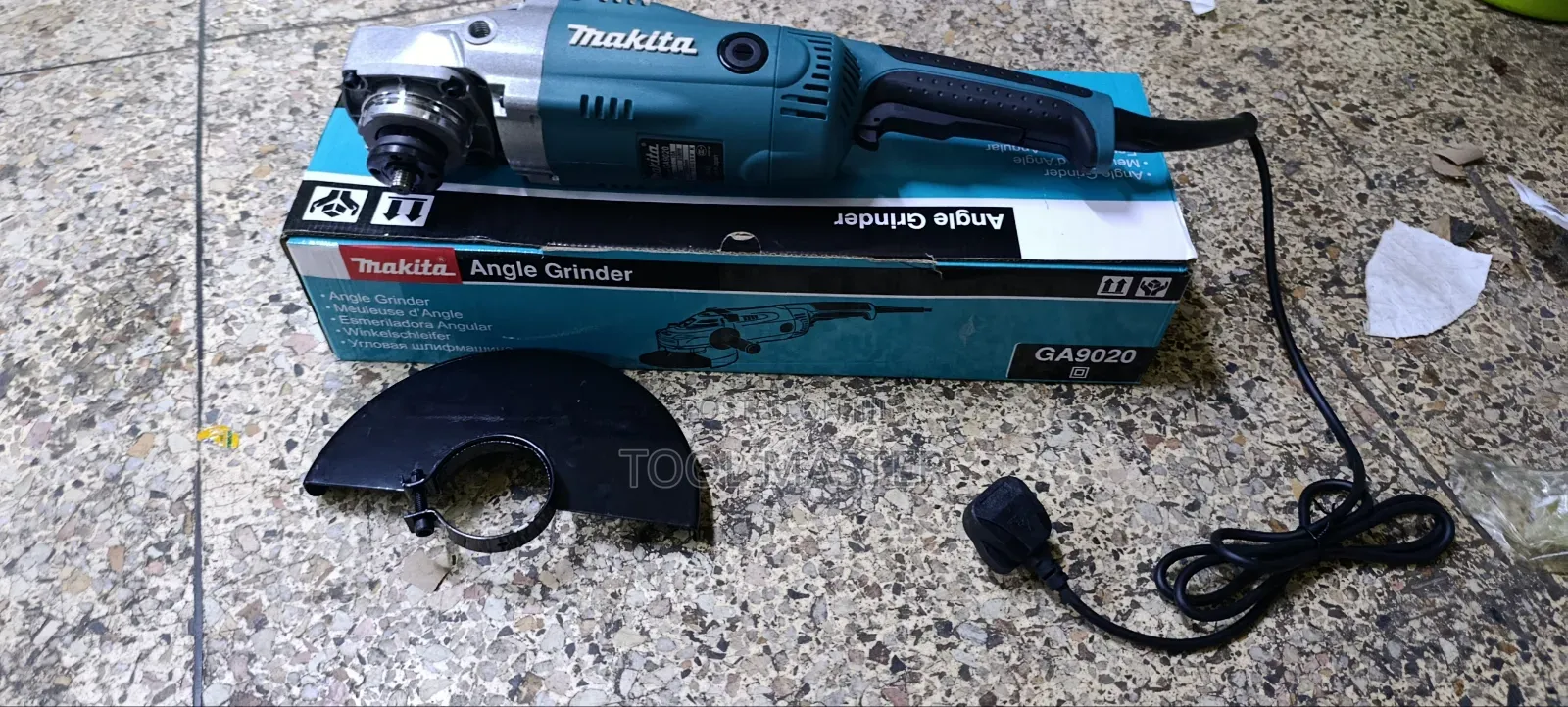 Heavy Duty Makita Angle Grinder 9" 2200watts