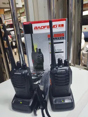 Baofeng Bf-888s Rechargeable Walkie Talkie With Earpiece