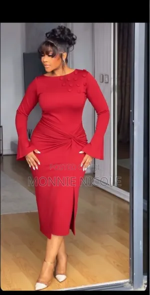 Trendy Fitted Red Dress/Graduation Dress