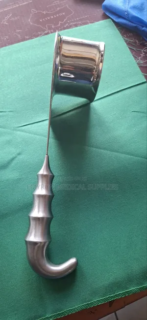 Doyen Retractor