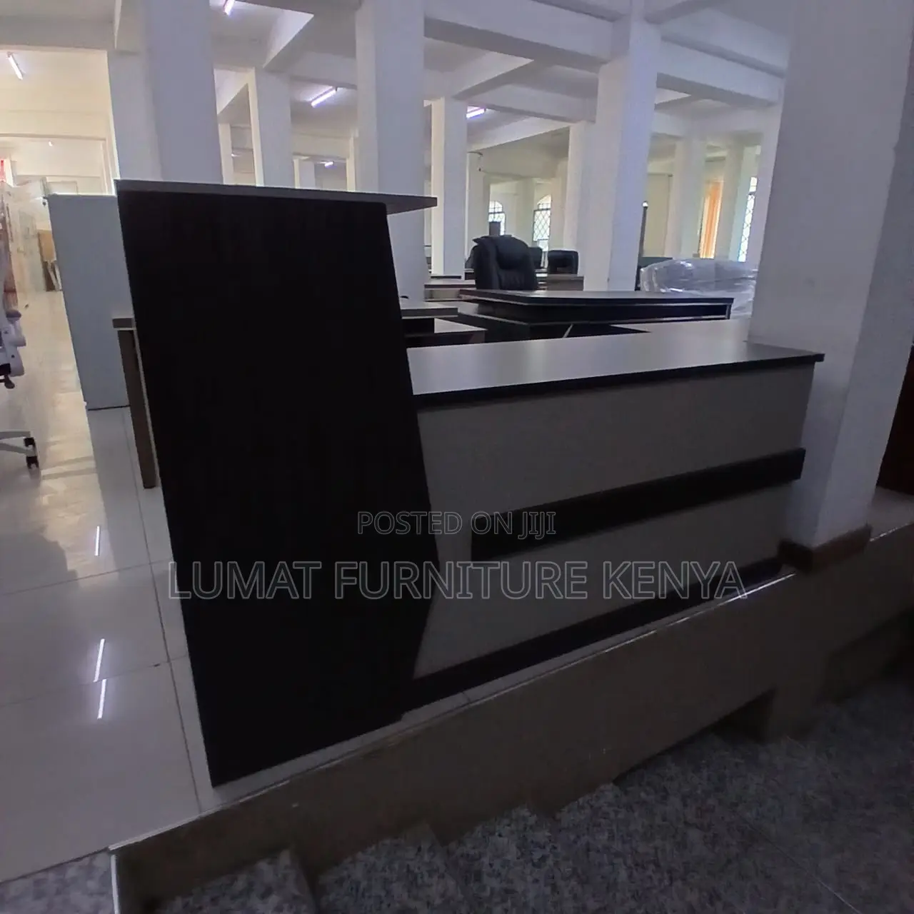 Reception Customer Service Desk