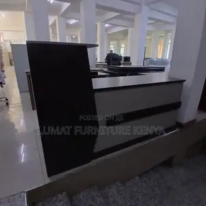 Reception Customer Service Desk