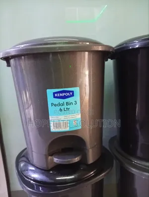Quality 6 Litres Pedal Dustbin Available
