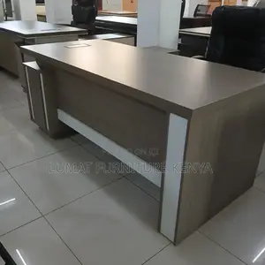 Manager’S Computer Desk