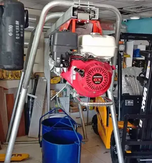 Quality Concrete Hoist