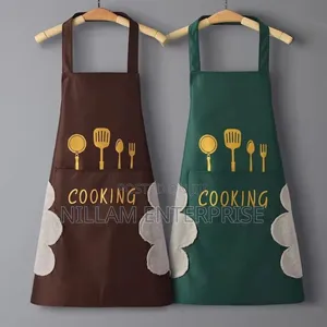 *Kitchen Apron With Hand Wipe Pockets