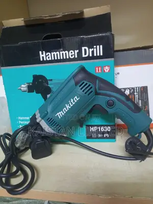 Makita 710w Hammer Drill – Original
