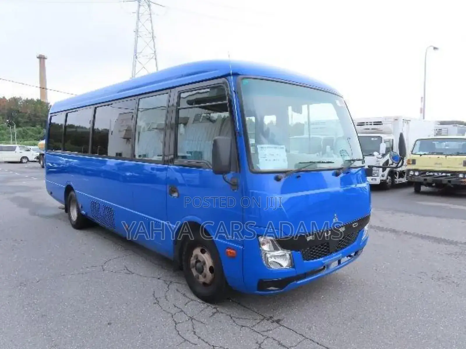Mitsubishi Fuso Rosa 2018 Blue