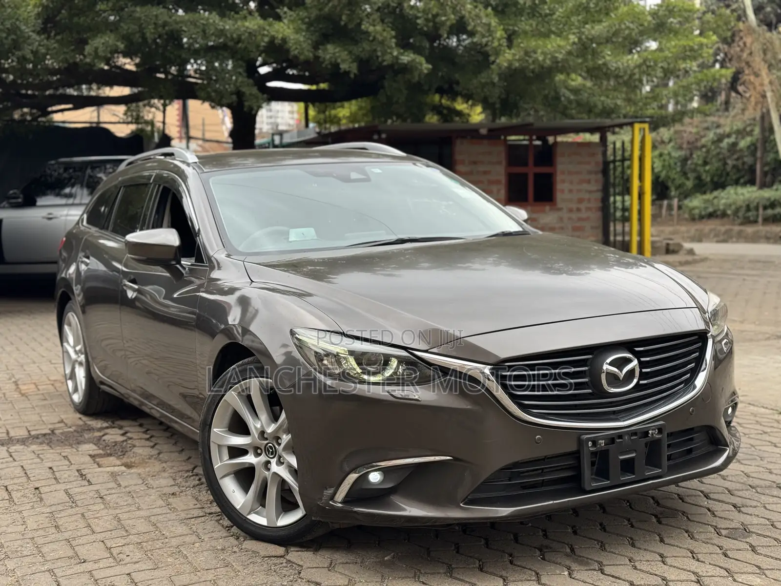 Mazda Atenza 2016 Brown