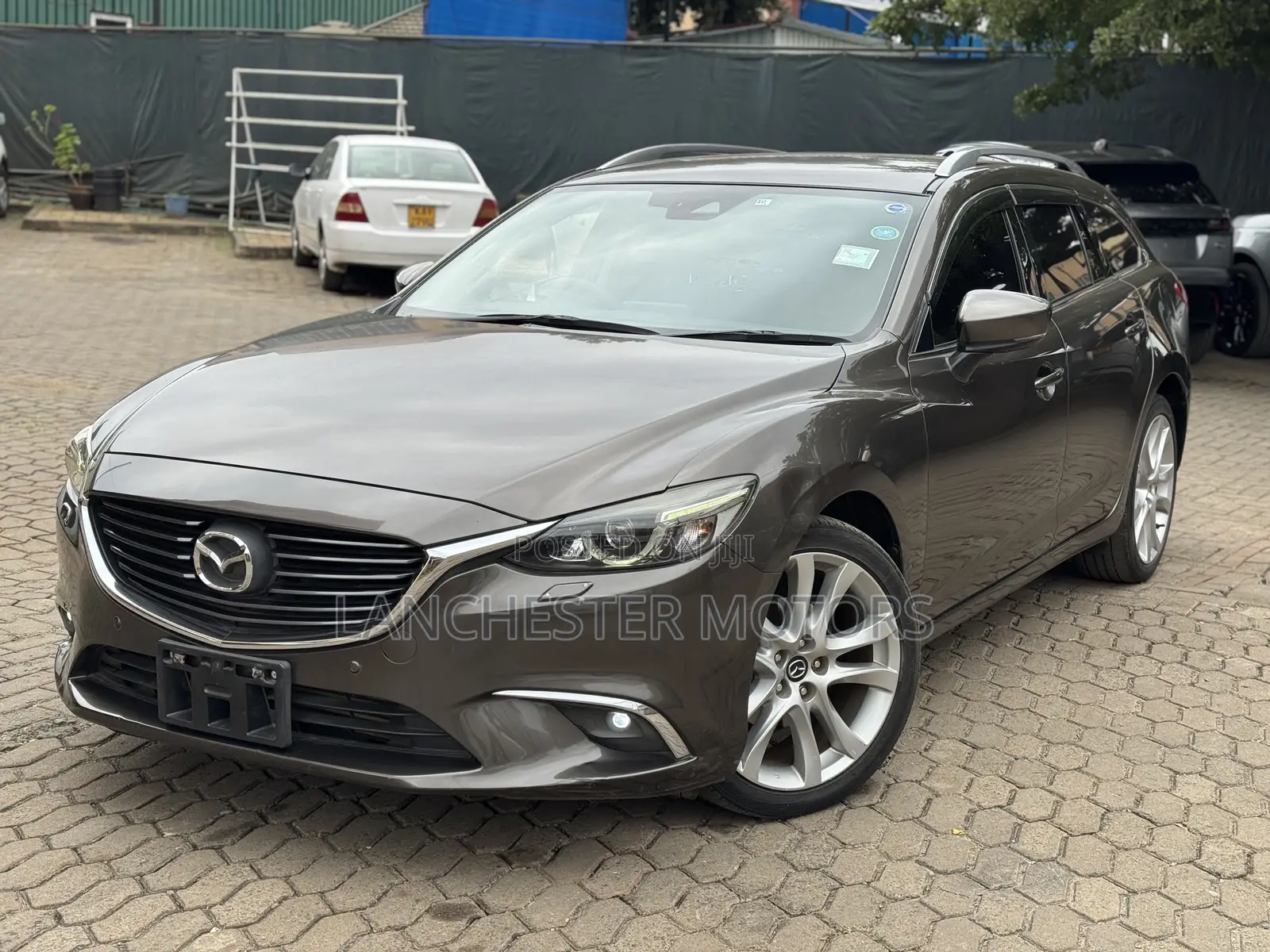 Mazda Atenza 2016 Brown