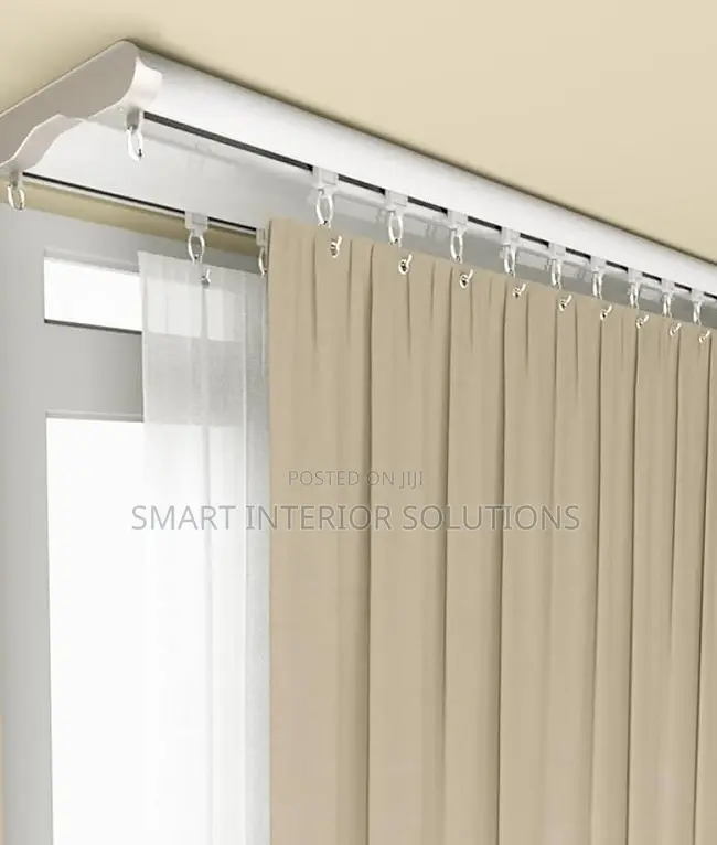 Stable Double Curtain Rail