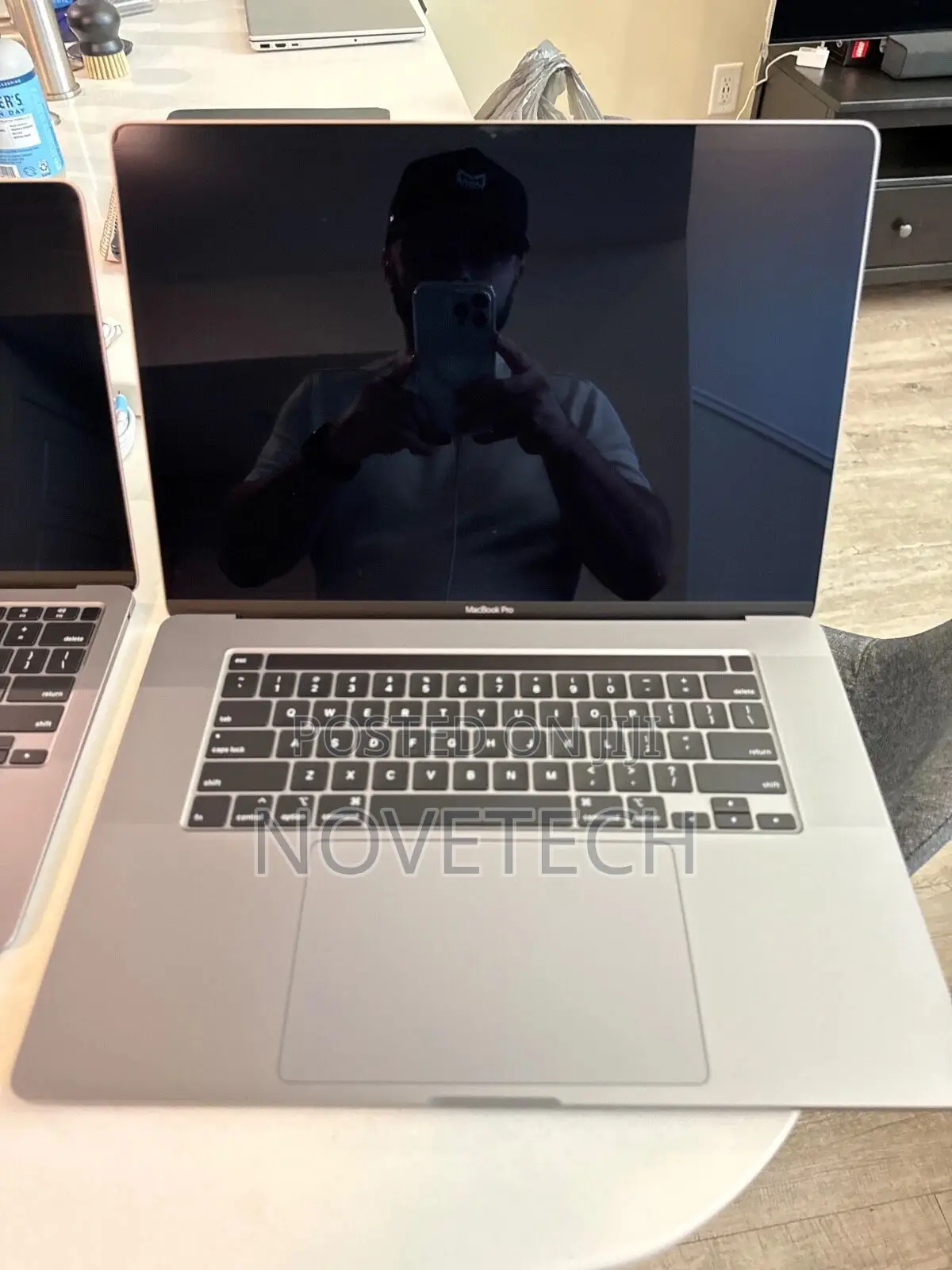 Laptop Apple MacBook Pro 2019 16GB Intel Core I9 SSD 1T