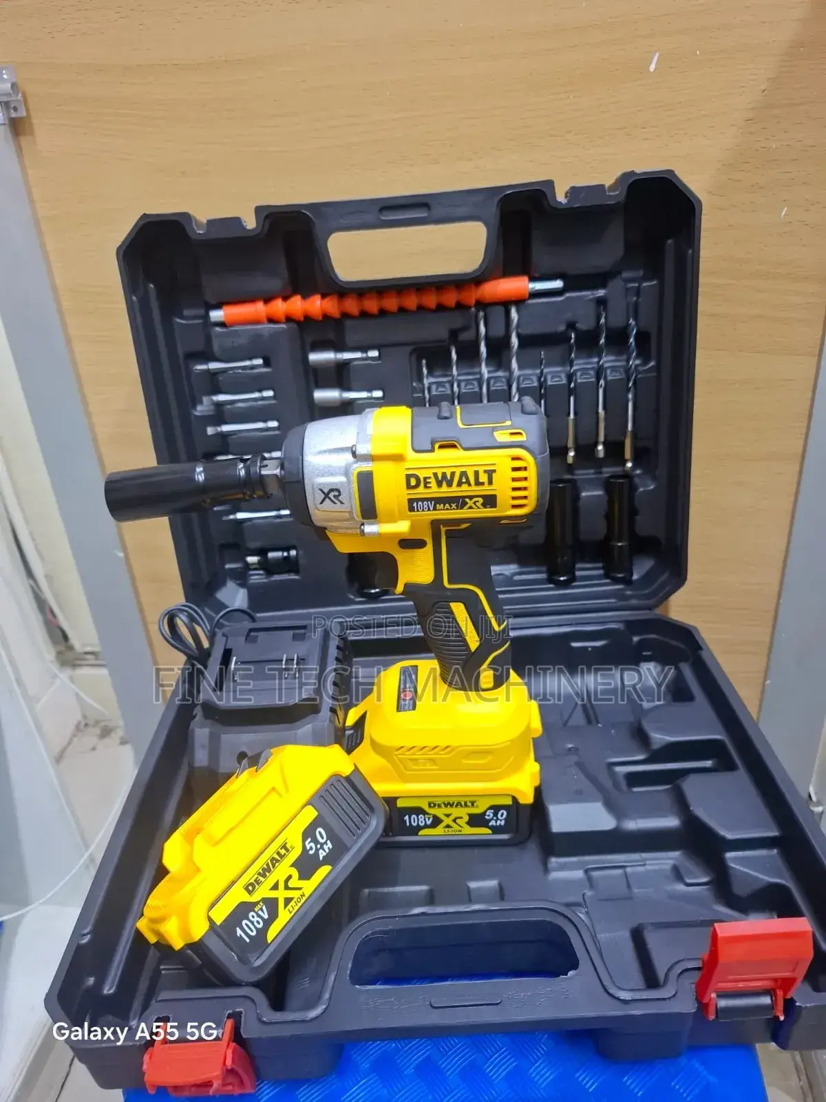 Dewalt Cordless Impact Wrench