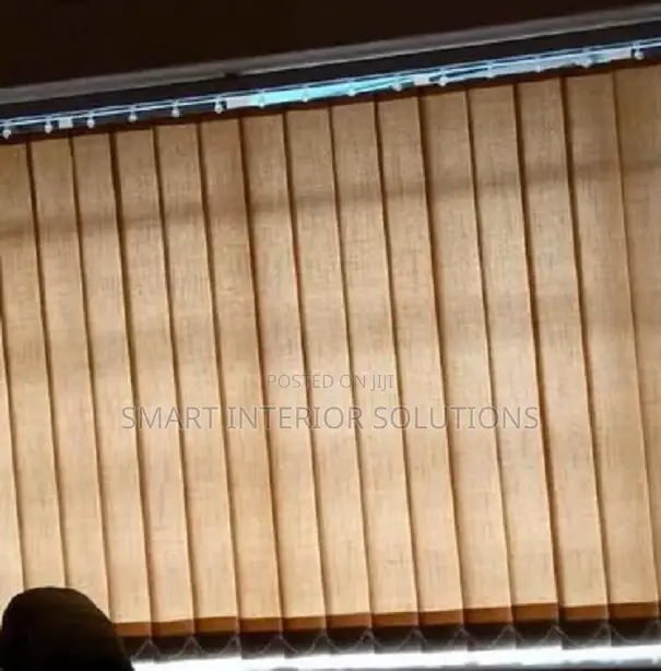 Fauxy Vertical Blinds