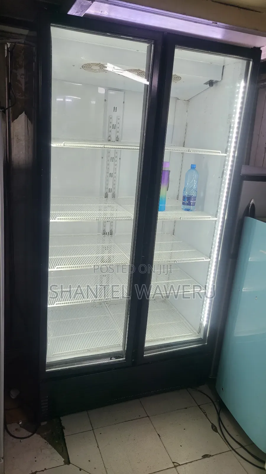 2 Door Mirror Refrigerator/ Chiller 1200litres
