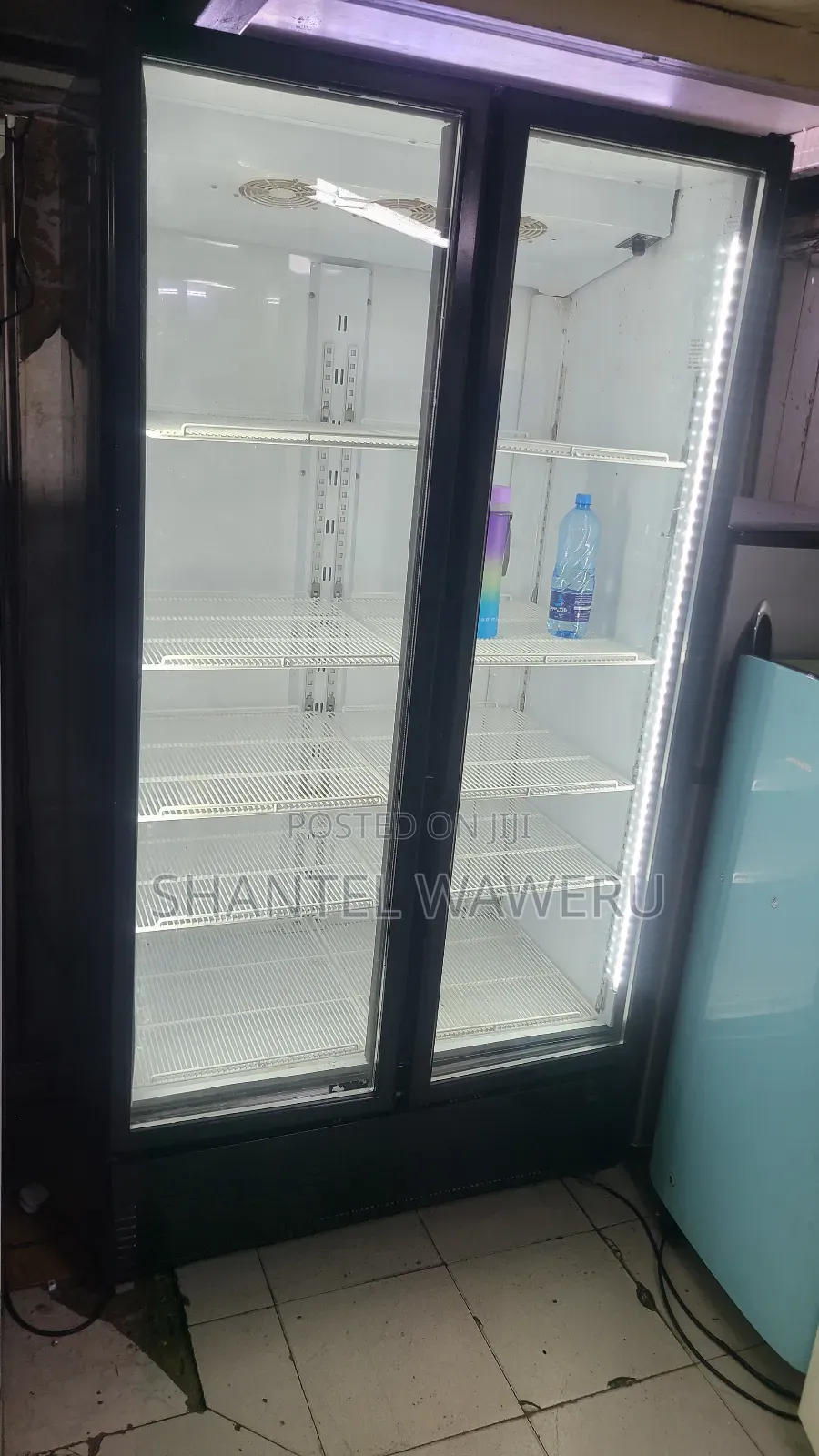 2 Door Mirror Refrigerator/ Chiller 1200litres