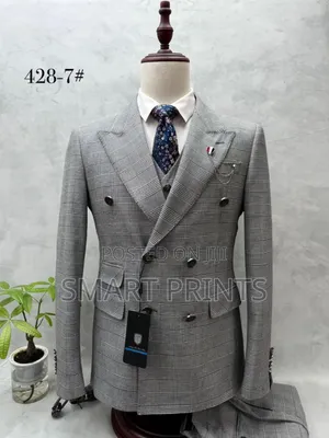 Stylish 3-Piece Suit for Men – Smart Fit, Premium Quality.