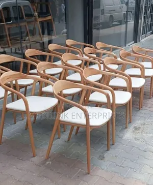 Wooden Crafted Restaurant Chairs