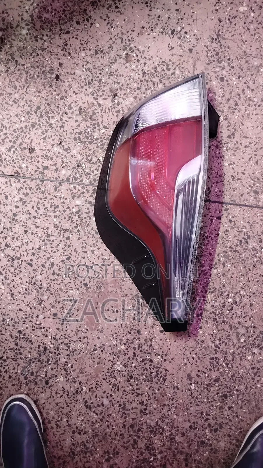 Aqua 2016 Taillight