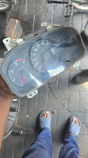 Dashboard Instrument Cluster Unit Hino 300 (Speed Clock) .