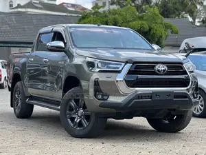 Toyota Hilux 2021 Silver