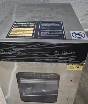 8 Tray Food Dehydrator/ Dehydrator