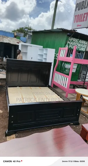 Modern Wooden King 👑Size Bed 5 By 6 Fitt