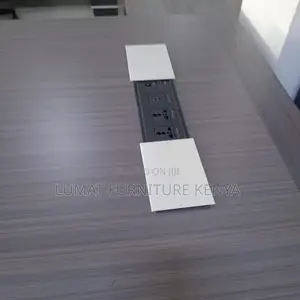Large Tabletop for Computers, Documents, and Accessories