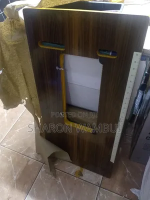 Quality Sewing Imported Table/Sewing Imported Table