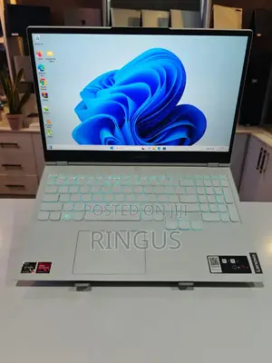Laptop Lenovo Legion 5 32GB Apple M2 Ultra SSD 1T