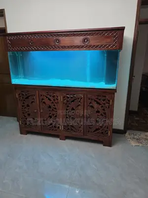 Turnkey Aquarium Solution: Wood Cabinet Equipment