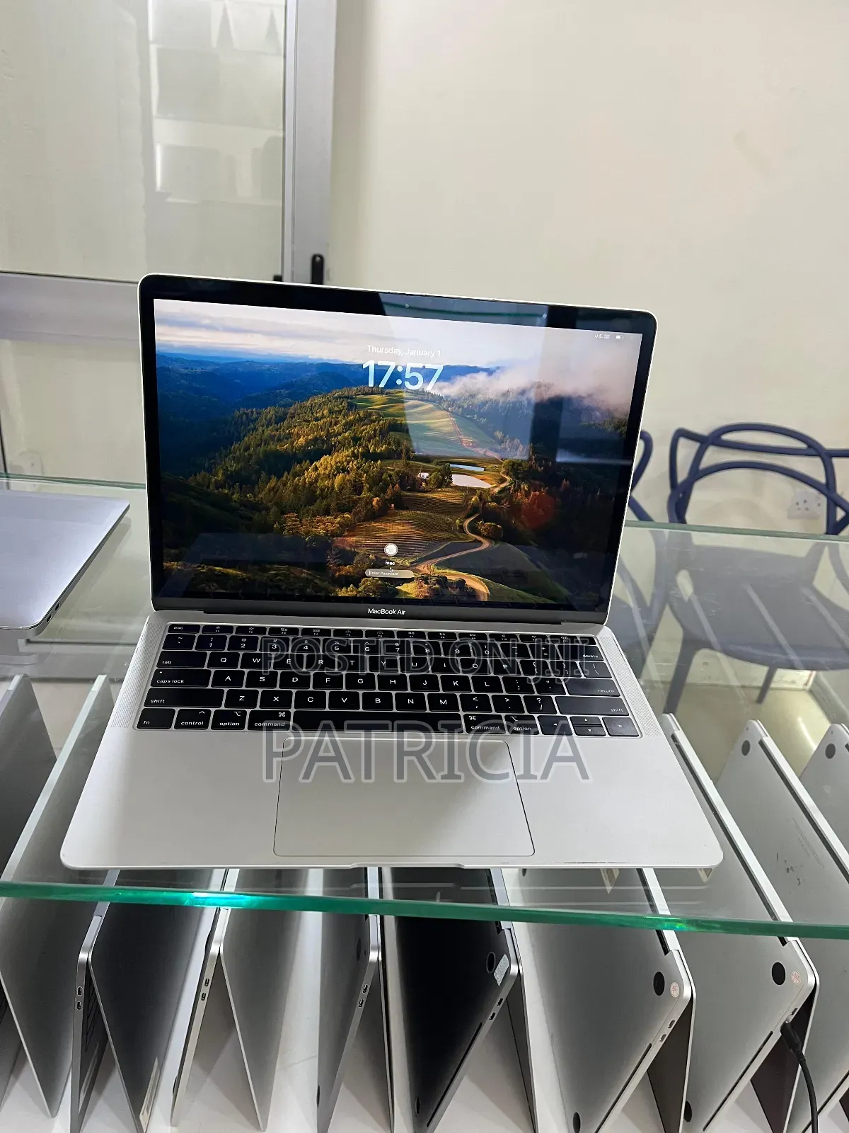 Laptop Apple MacBook Air 2019 16GB Intel Core I5 SSHD+SSD 512GB