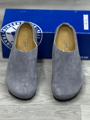 Unisex Sandals Available In Sizes 40-45.