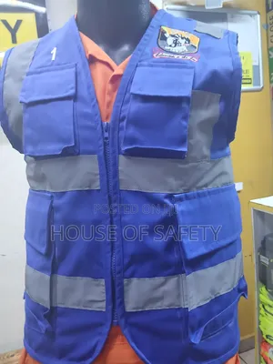 Inner Zippers Vests for Extra Security Safari Jackets