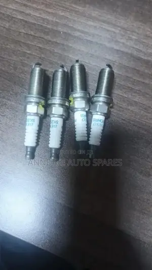 Toyota Hiace 7l 1tr Spark Plugs