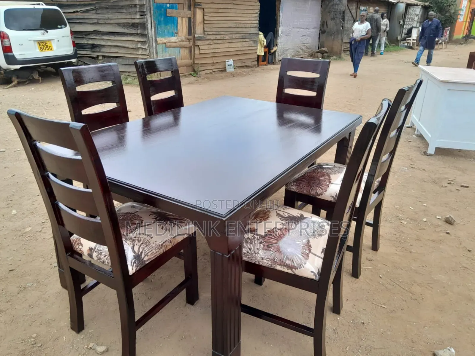 Solid Dinning Table Sets of Six Chairs