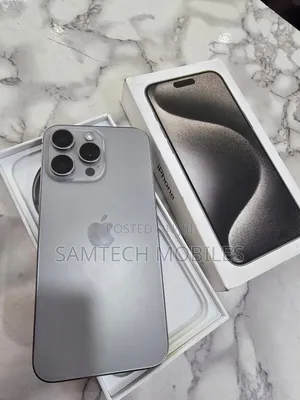 Apple iPhone 15 Pro Max 256 GB Silver