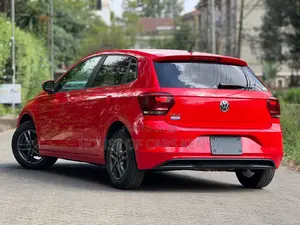 Volkswagen Polo 2018 Red