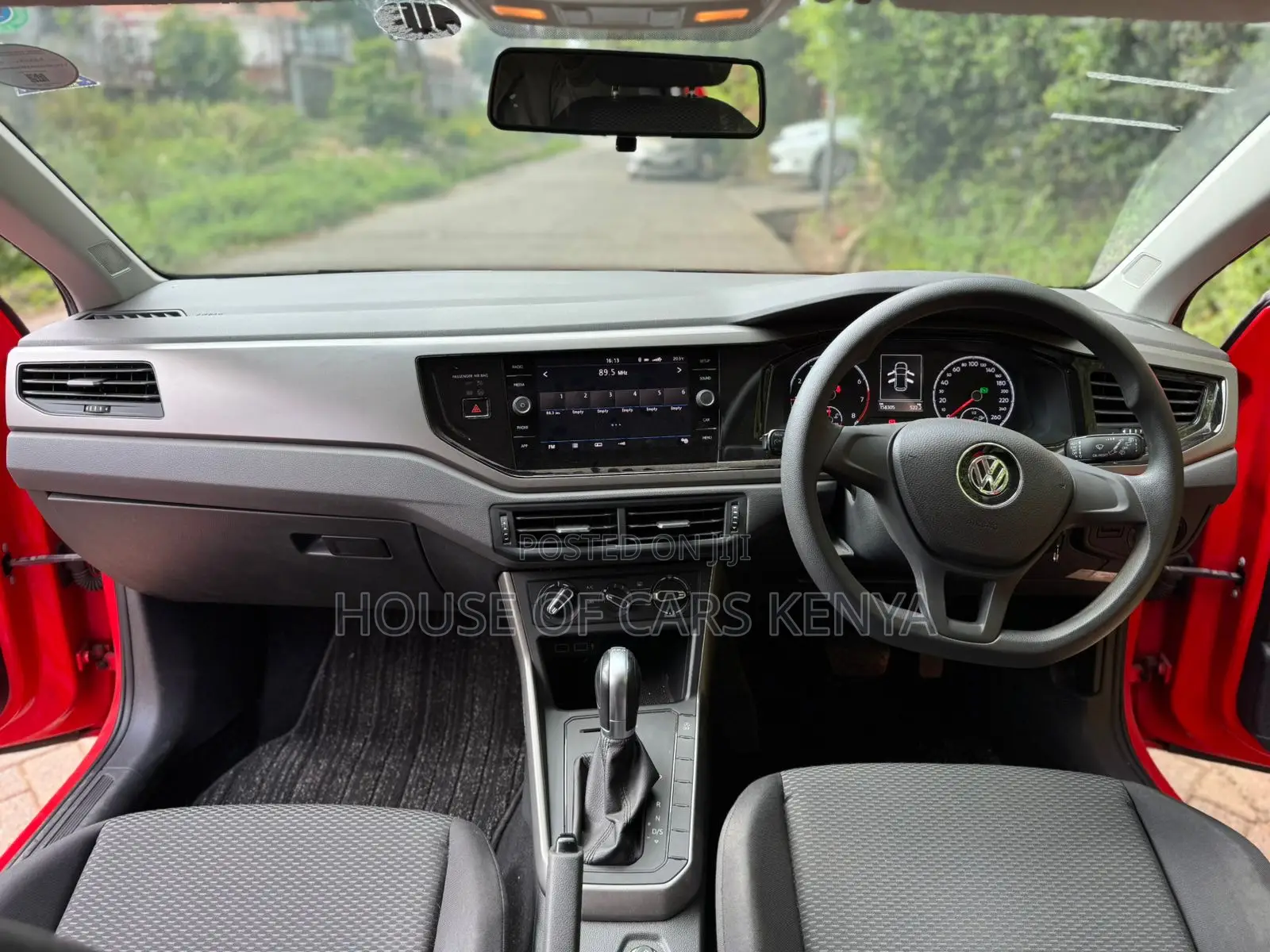 Volkswagen Polo 2018 Red