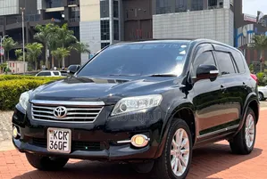 Toyota Vanguard 2011 Black