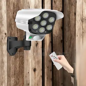 Built-in Pir Motion Sensor Dummy Fake CCTV Camera Solar Light