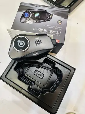 Q28 Motorcycle Wireless Helmet Strong and Stable Bluetooth Connection
