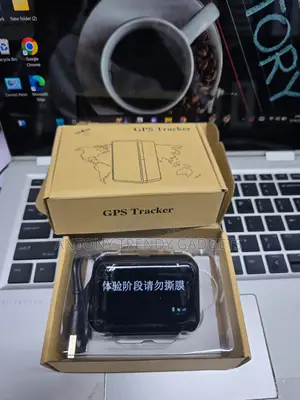 Compact Real-time Gps Tracking Device For Pets & Vehicles