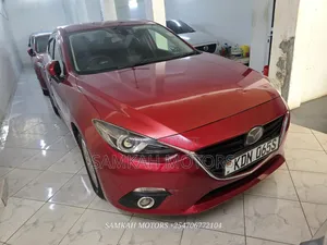 Mazda Axela 2017 Red
