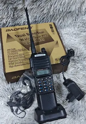 Baofeng Uv82 8w Walkie Talkie – Powerful 2-Way Radio Communication