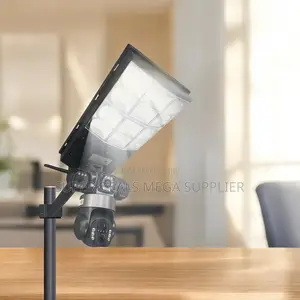 Live View Streaming 4g PTZ Security Camera Solar Street Light