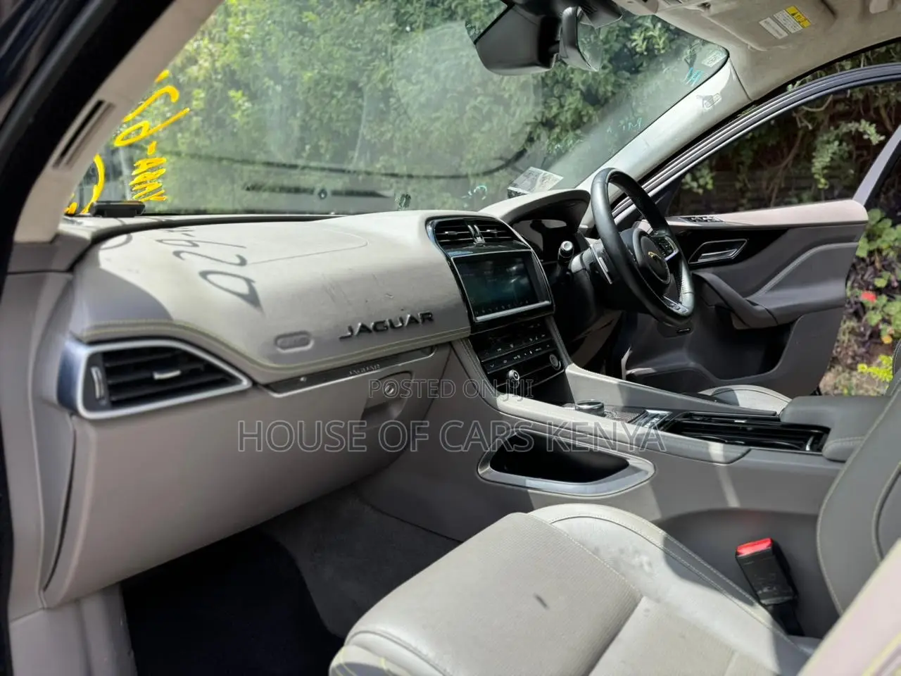 Jaguar F-Pace 2019 Blue