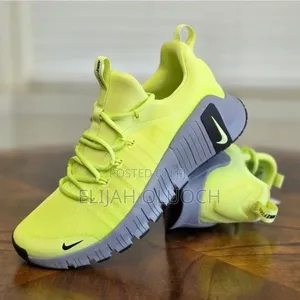 Nike Free Metcon 6 "Light Lemon Twist