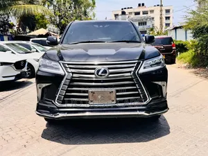 Lexus LX 2017 Black